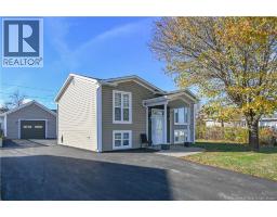 8 rue Haché, caraquet, New Brunswick