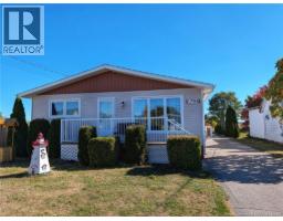 1794 Rue Châtillon, maisonnette, New Brunswick