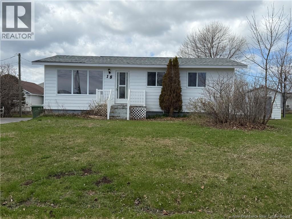 18 Jeux De LAcadie Street, lamèque, New Brunswick