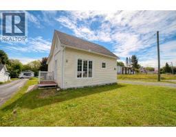 250 Raymond, bathurst, New Brunswick