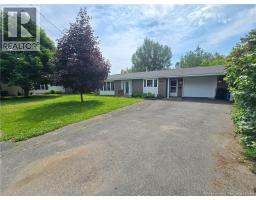735 Assumption, bathurst, New Brunswick