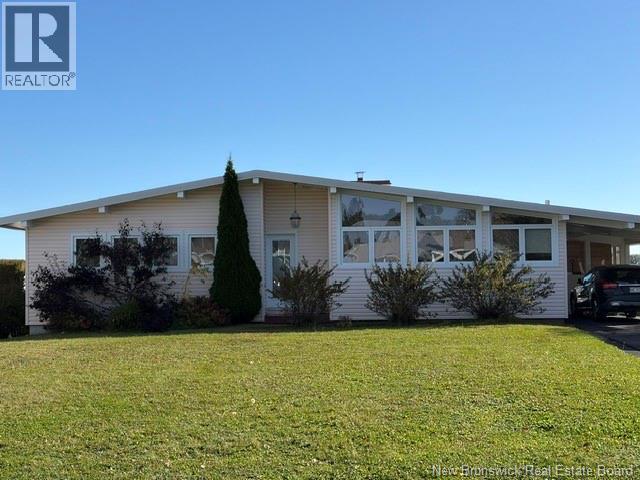 1015 Winton Crescent, bathurst, New Brunswick